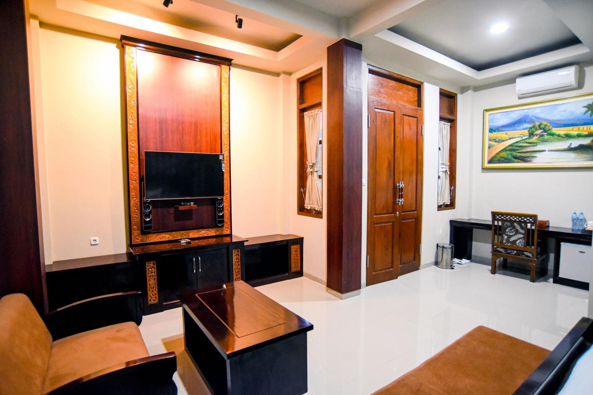 Apartament Ndalem Mataram Banyuwangi  Zewnętrze zdjęcie