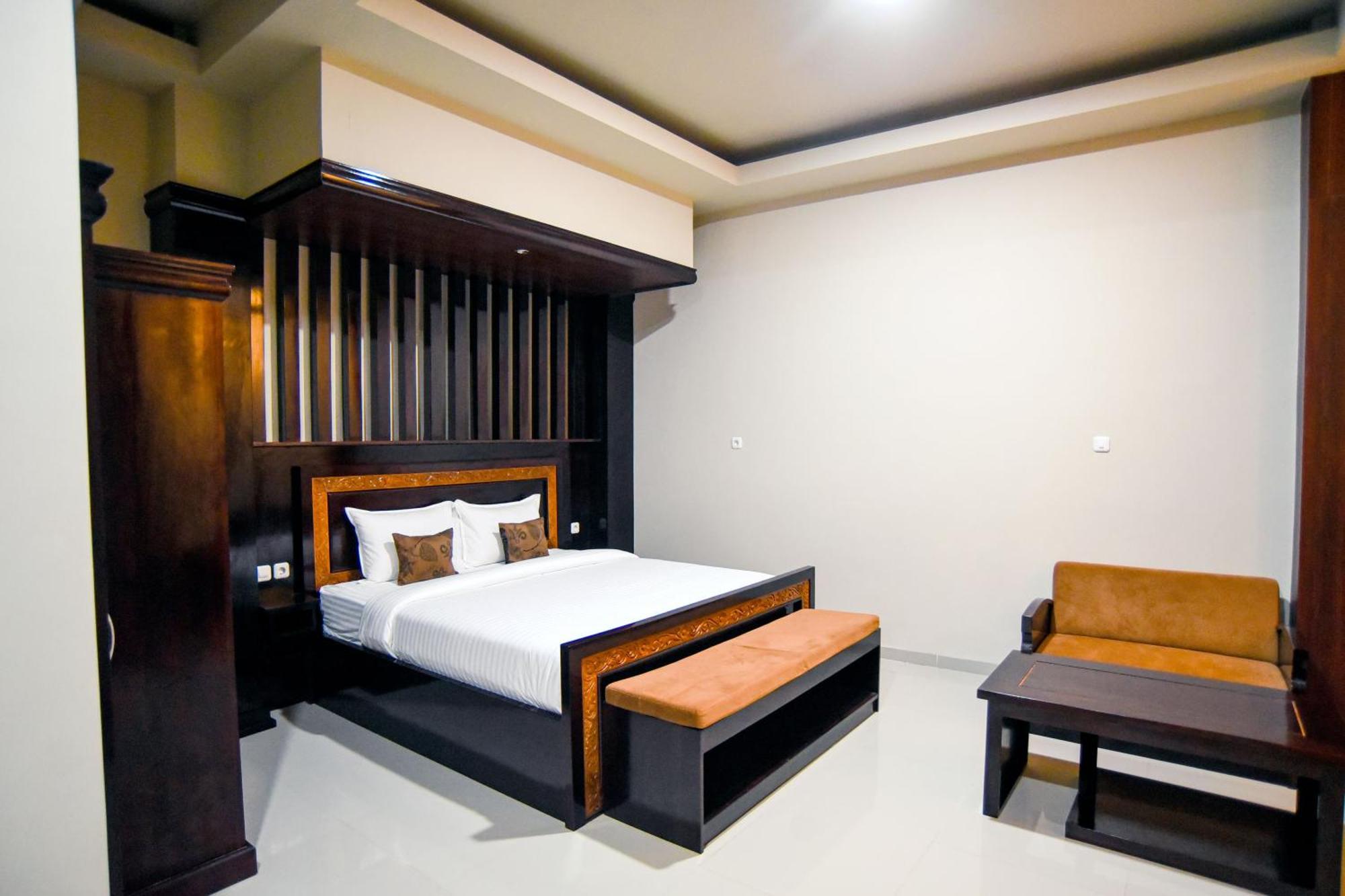 Apartament Ndalem Mataram Banyuwangi  Zewnętrze zdjęcie