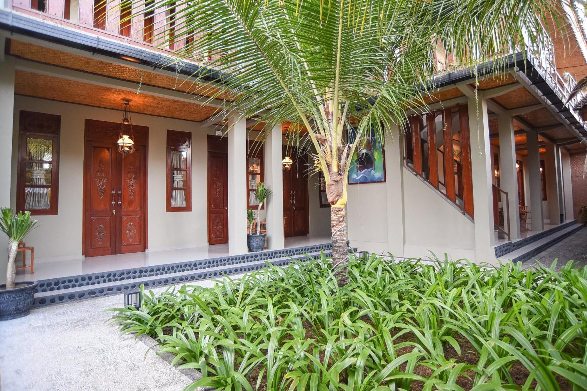 Apartament Ndalem Mataram Banyuwangi  Zewnętrze zdjęcie